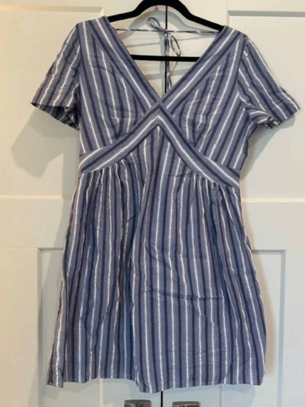 BANANA REPUBLIC Empire Waist Striped Dress